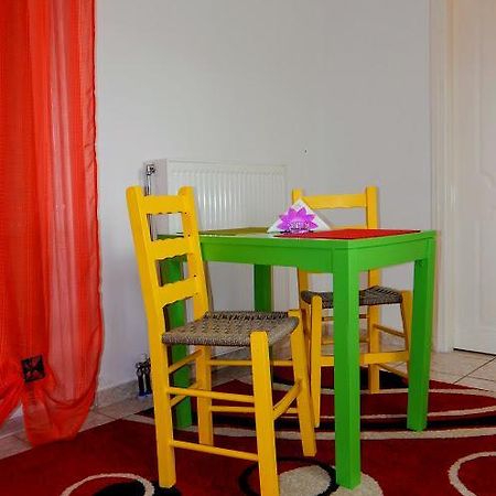 Small Country Apartment In Триполис Екстериор снимка