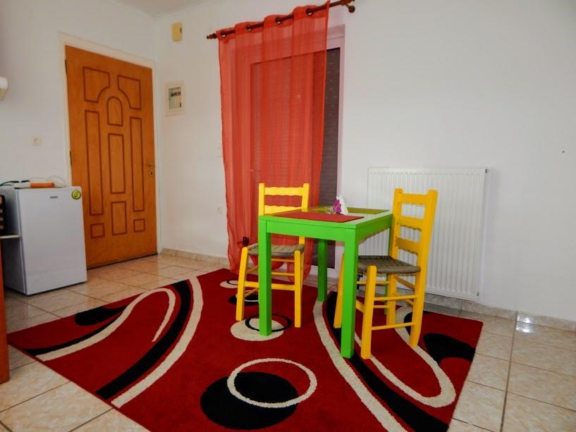Small Country Apartment In Триполис Екстериор снимка
